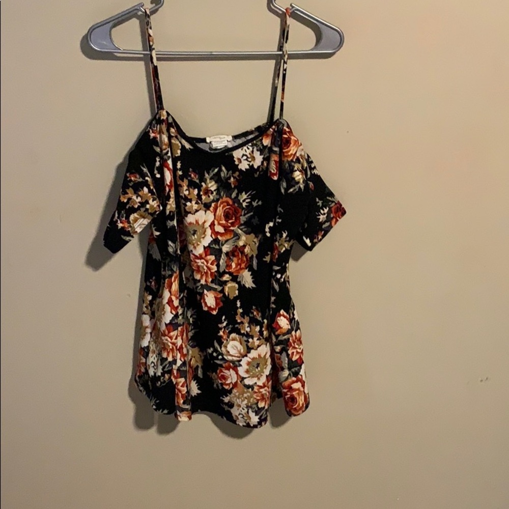 Floral top